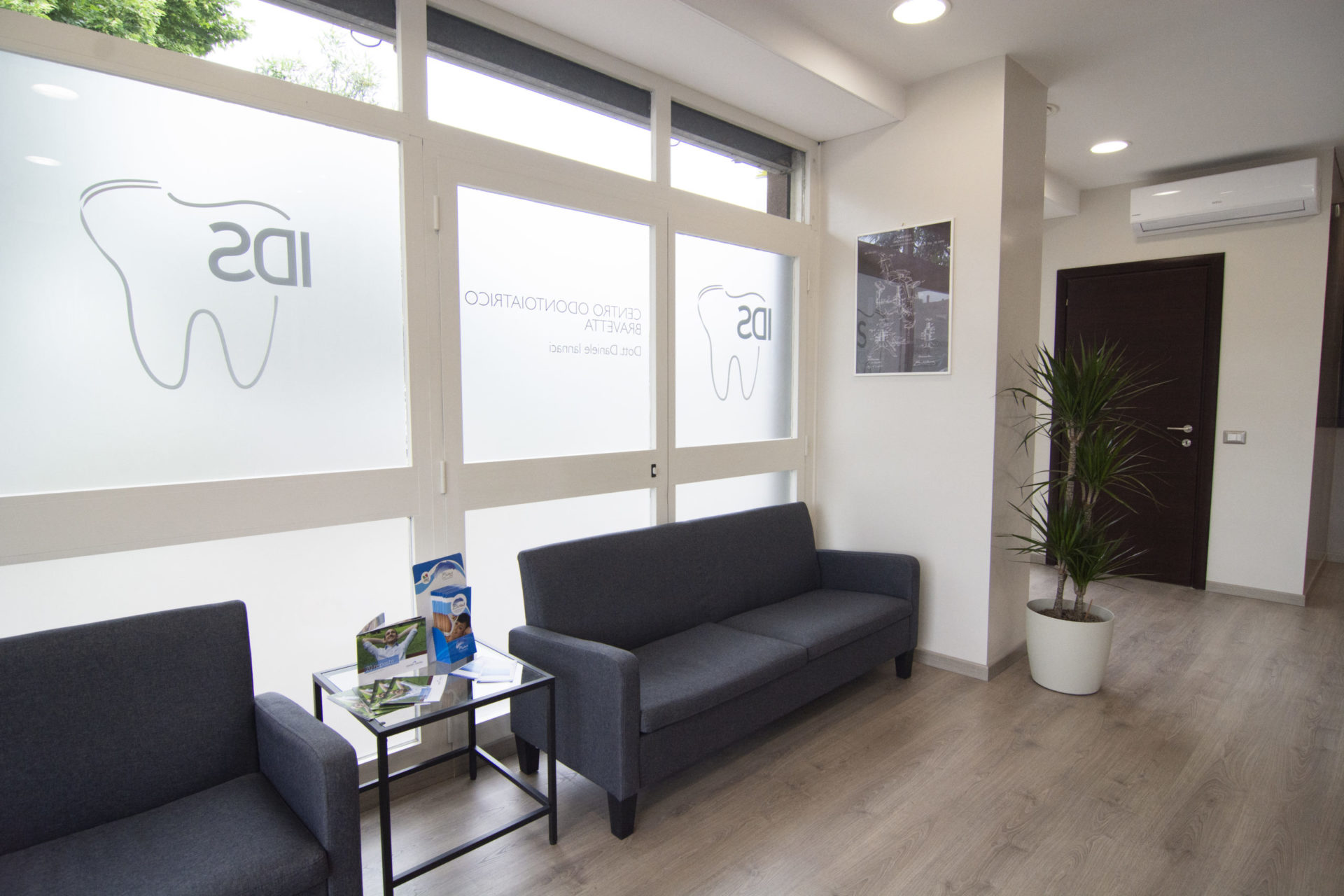 Dentist in Rome